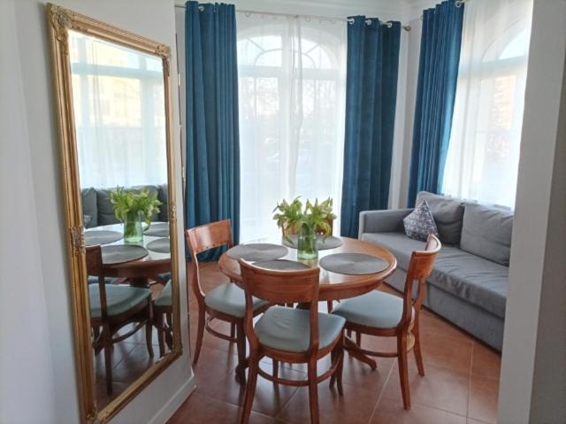 Apartament Uzdrowiskowa 7, 斯维诺乌伊希切 外观 照片